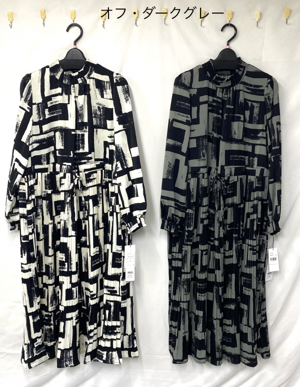 プリントワンピース