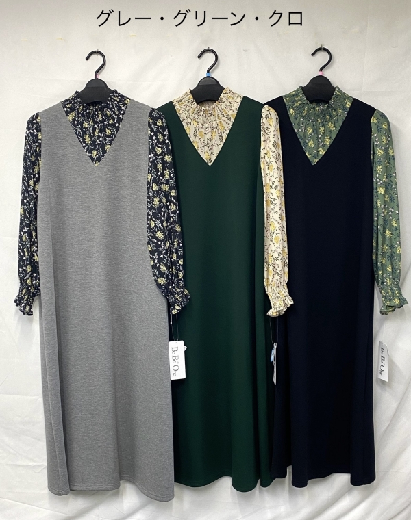 シャーリングワンピース