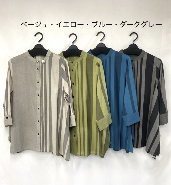 ストライプブラウス